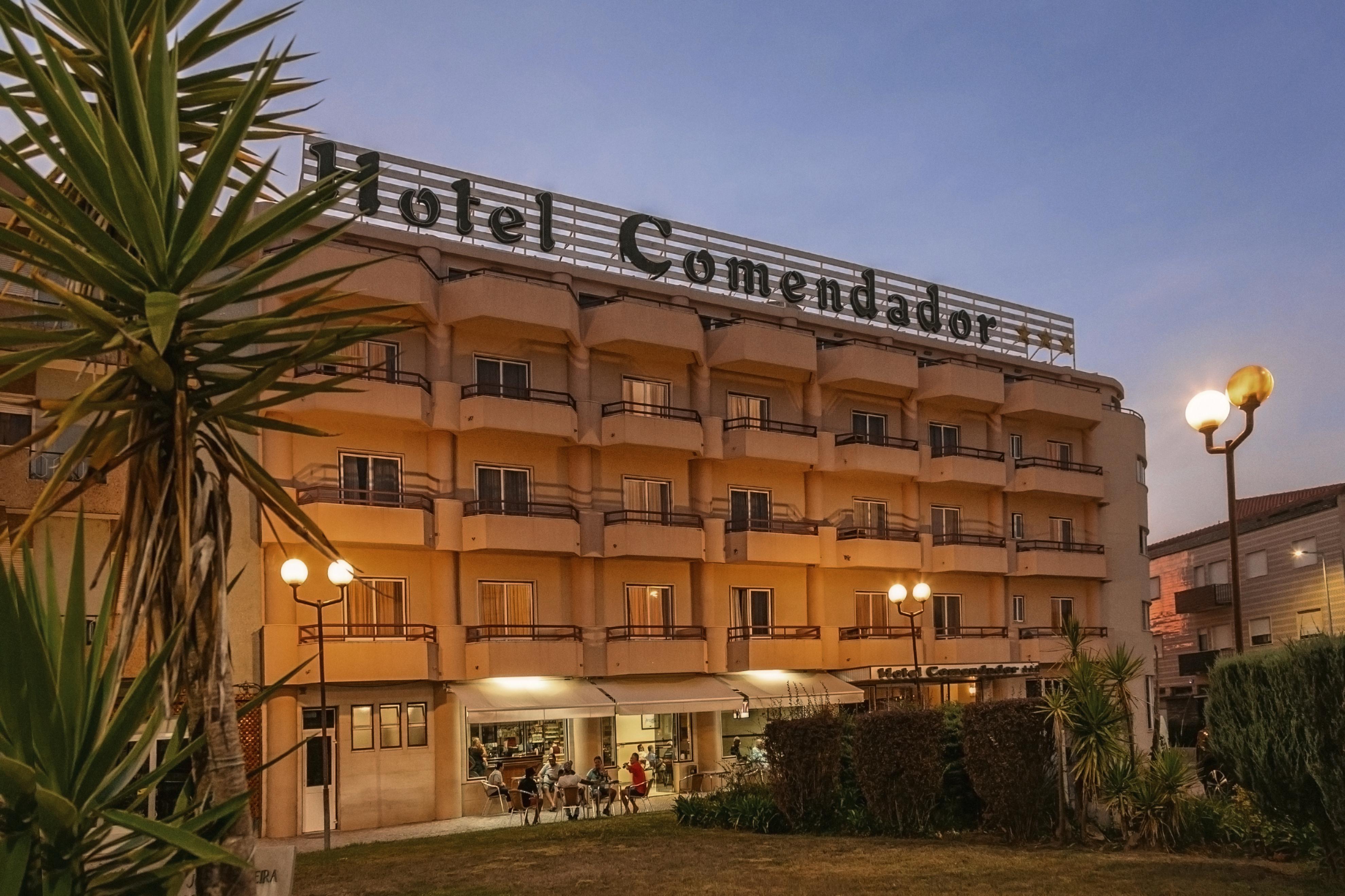 Hotel Comendador บอมบาร์ฮัล ภายนอก รูปภาพ